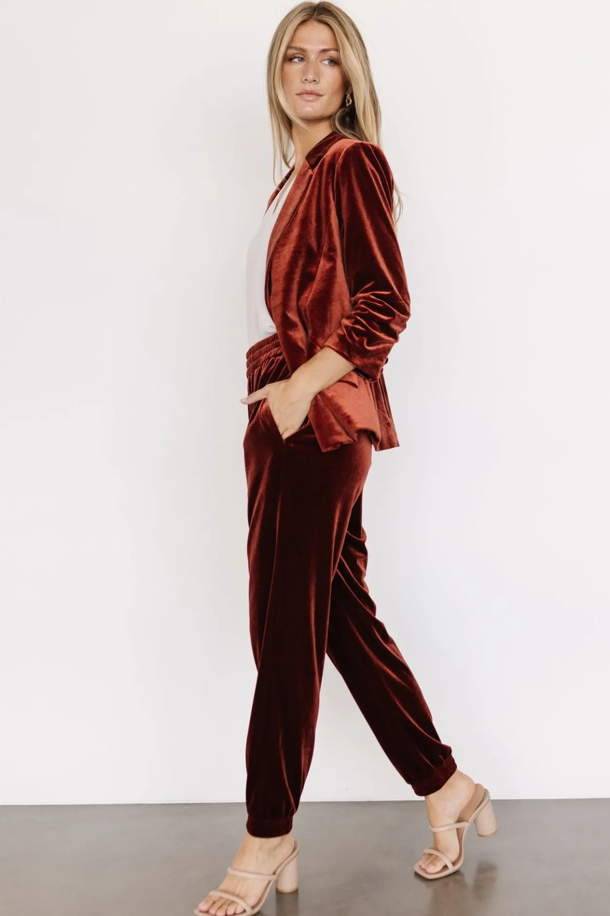 Online Baltic Born Archie Velvet Jogger Pants | Cinnamon