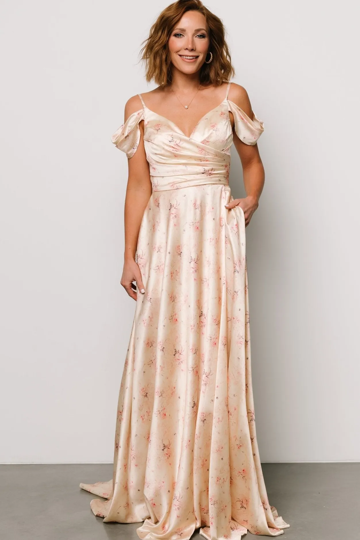 Discount Baltic Born Clairemont Gown | Pale Gold PaleGold