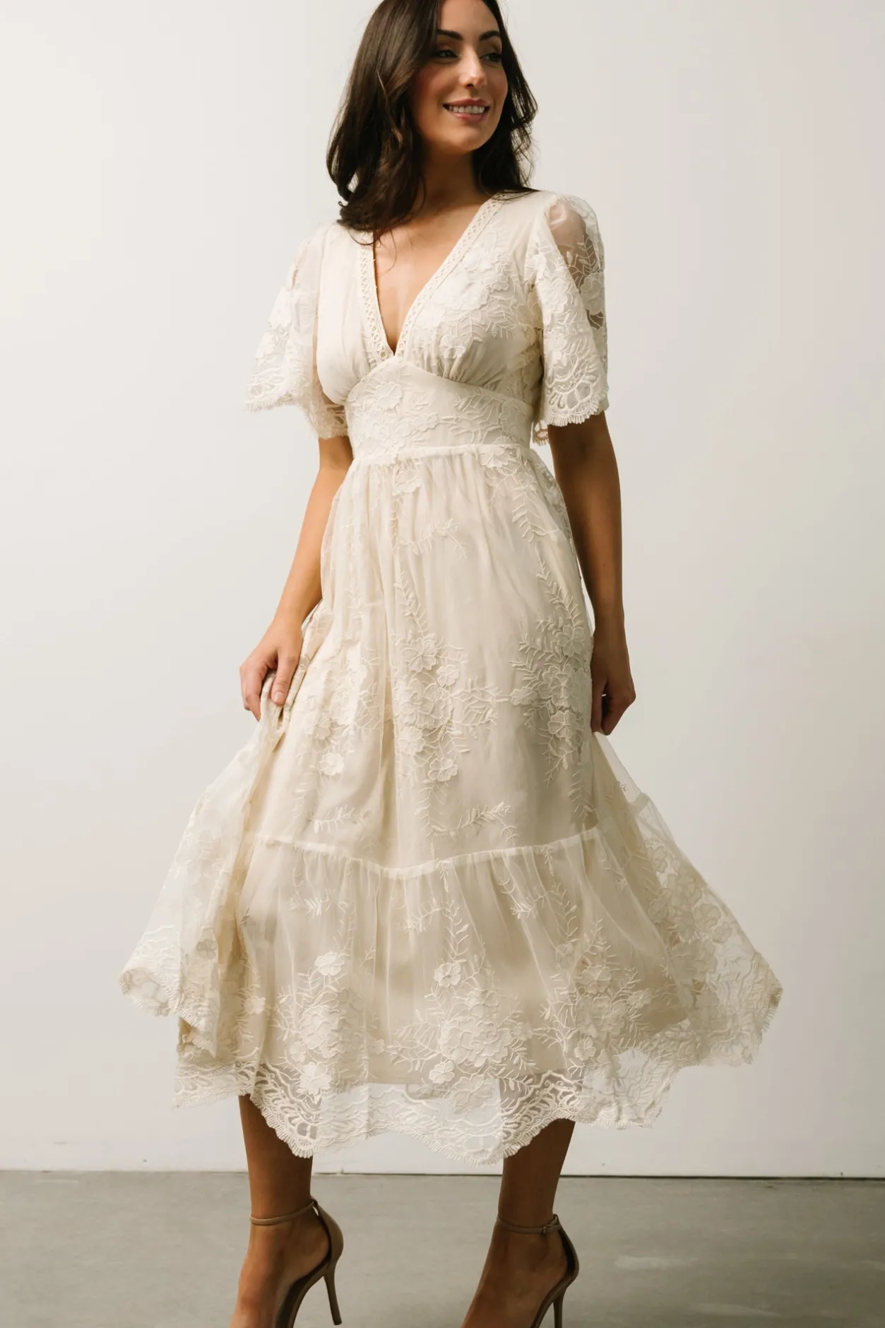 Outlet Baltic Born Clarisa Lace Midi Dress | Vintage Cream VintageCream
