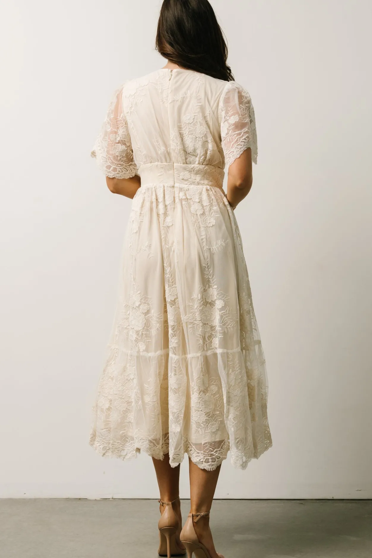 Outlet Baltic Born Clarisa Lace Midi Dress | Vintage Cream VintageCream