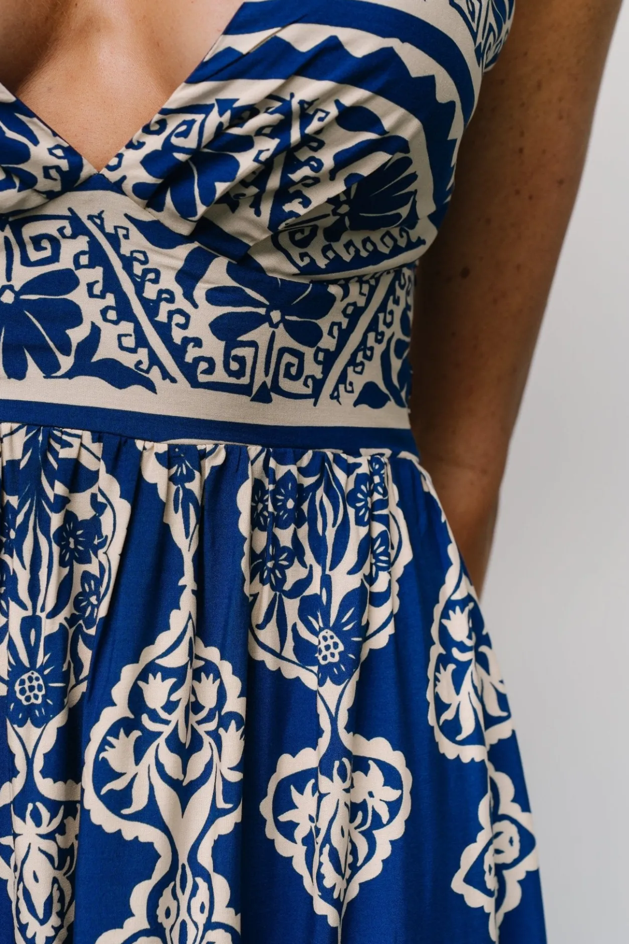 Outlet Baltic Born Davinah V Neck Maxi Dress | Blue Print BluePrint