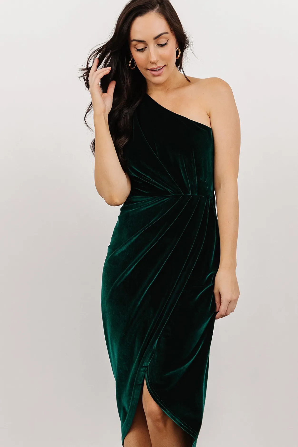 Discount Baltic Born Kourtney Velvet One Shoulder Midi Dress | Emerald
