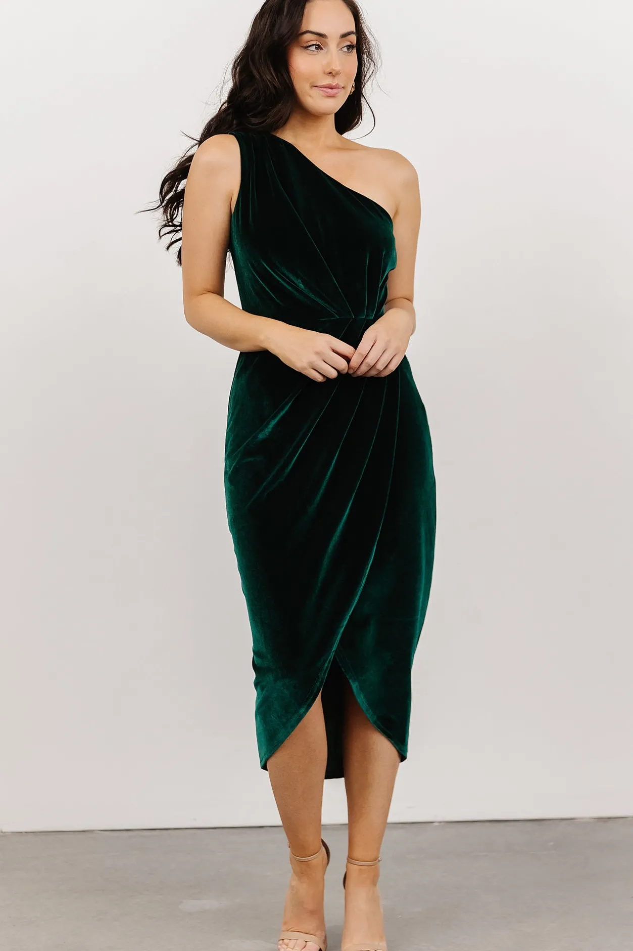 Discount Baltic Born Kourtney Velvet One Shoulder Midi Dress | Emerald