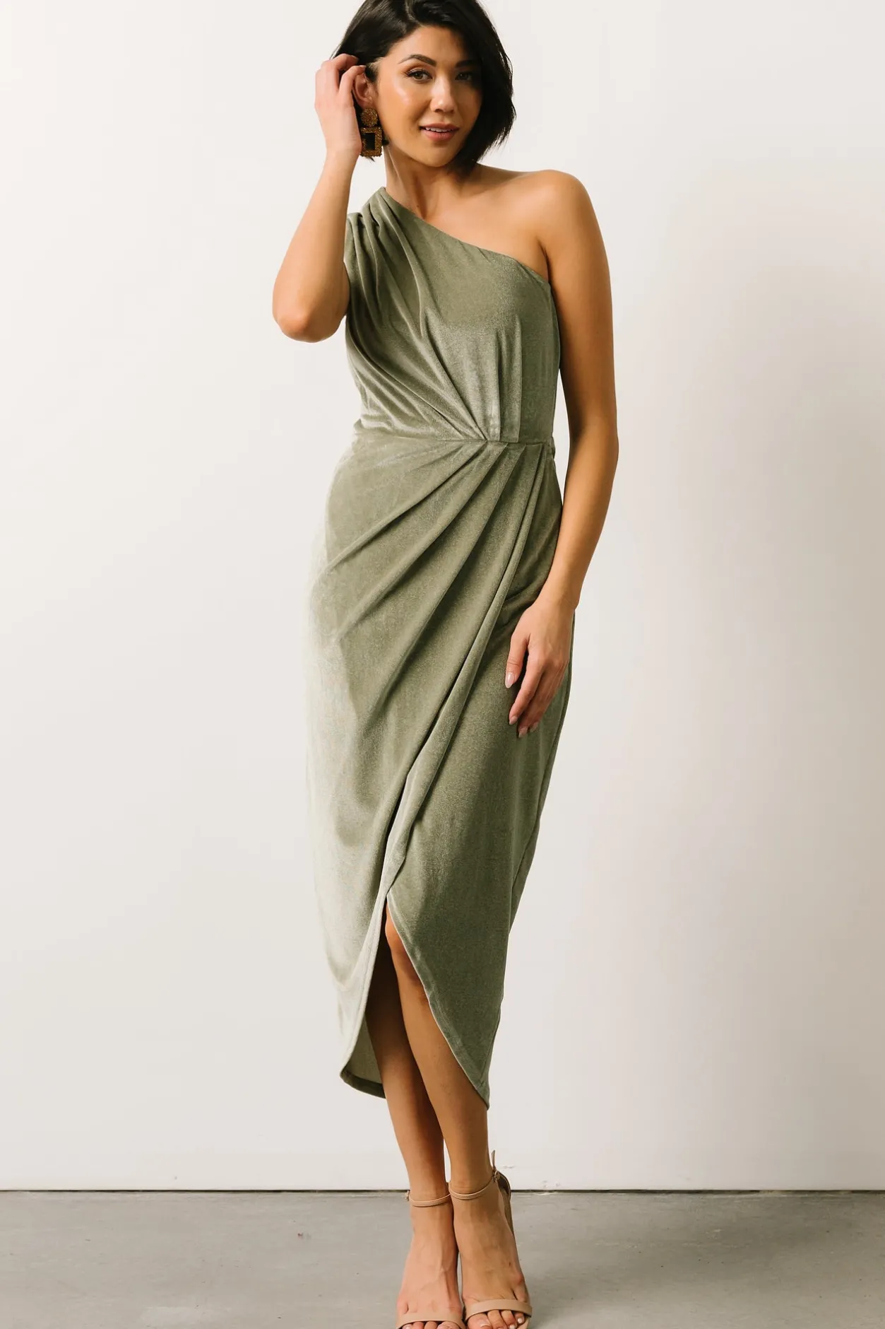Discount Baltic Born Kourtney Velvet One Shoulder Midi Dress | Sage