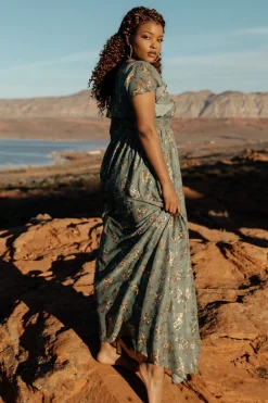 Discount Baltic Born Lynlee Metallic Maxi Dress | Eucalyptus