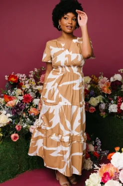 Fashion Baltic Born Palmer Tiered Maxi Dress | Camel + White Camel+White