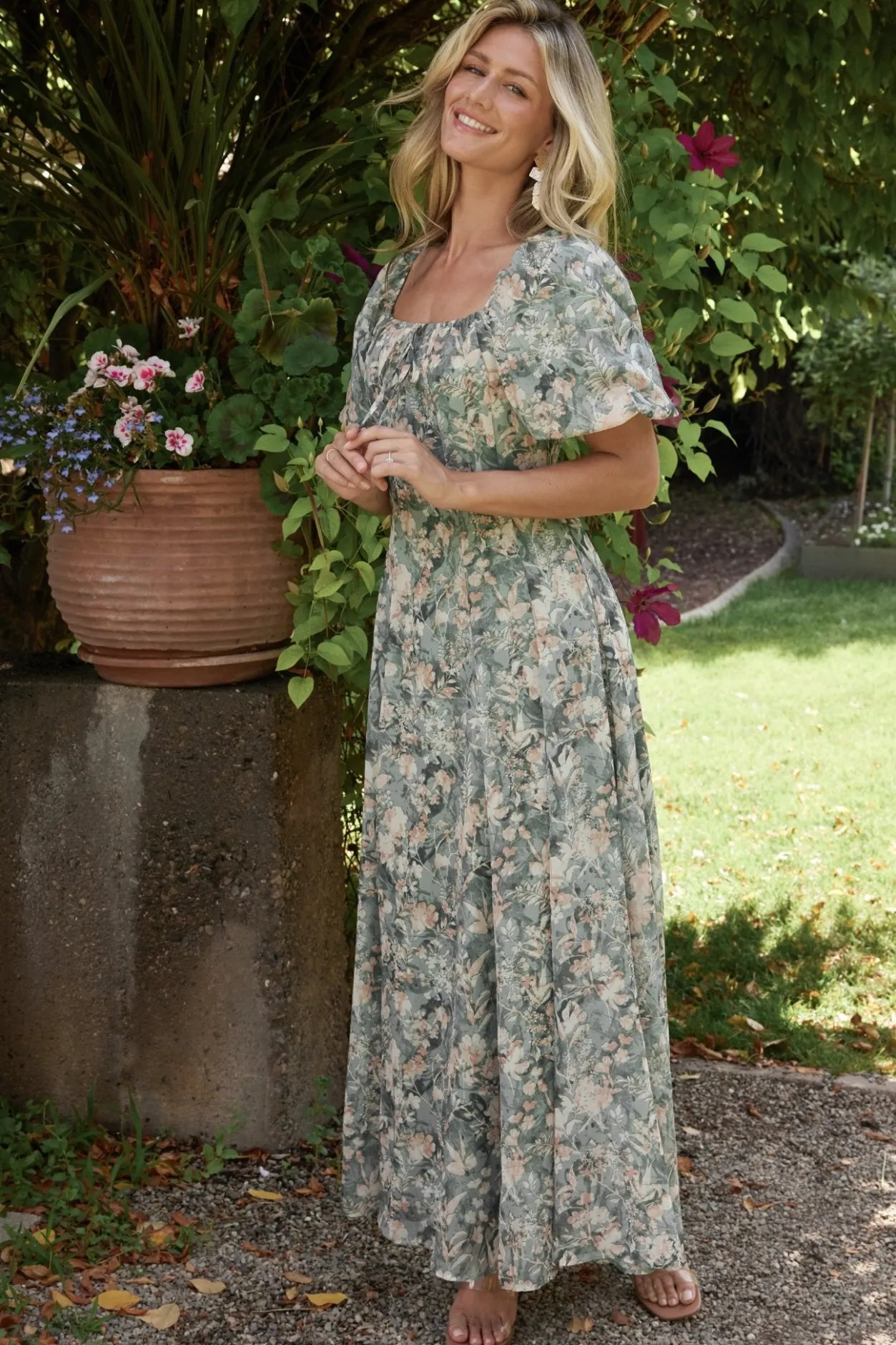 Hot Baltic Born Raelynn Maxi Dress | Sage Floral SageFloral