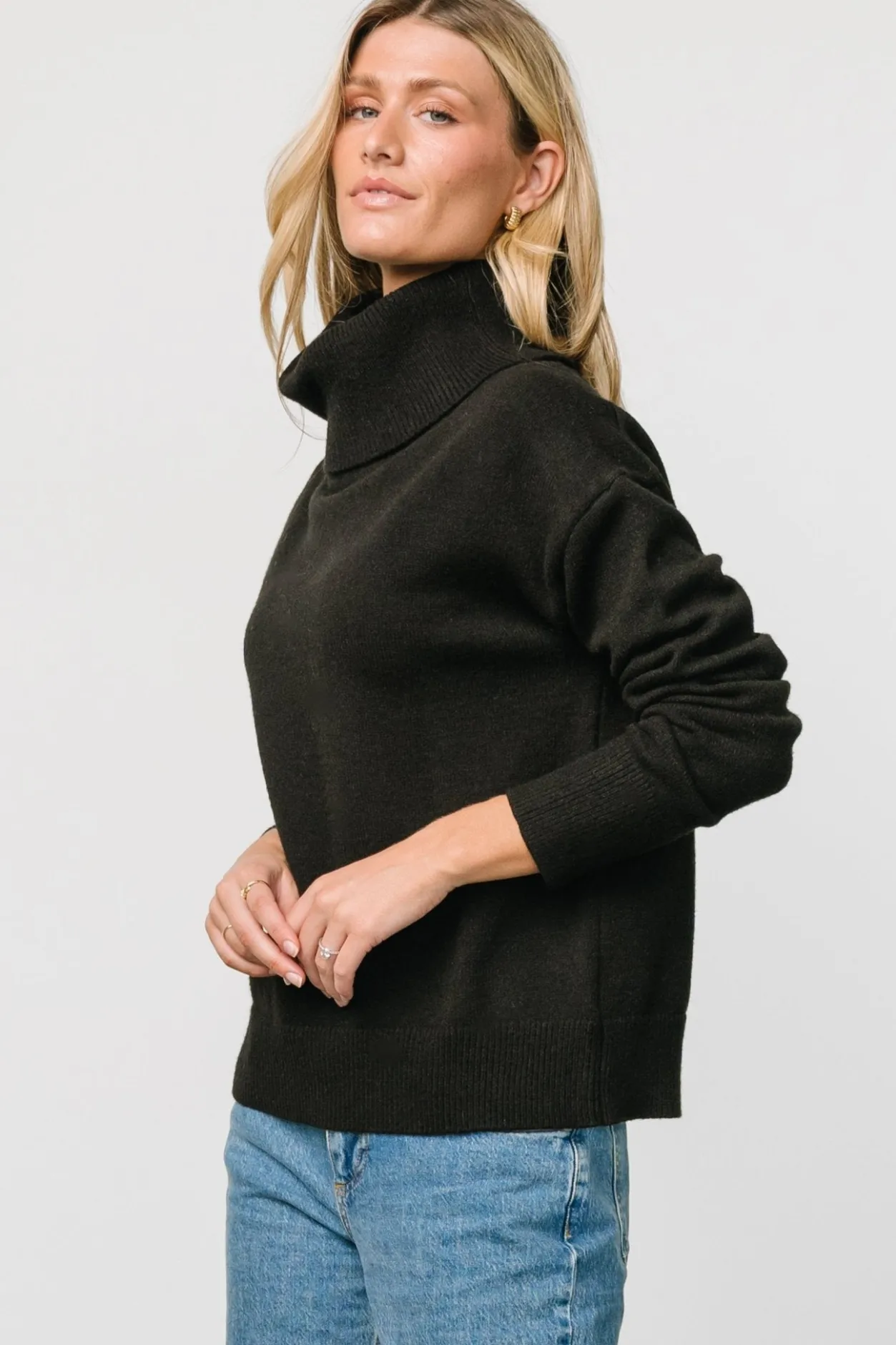 Fashion Baltic Born Tera Turtleneck Sweater | Black
