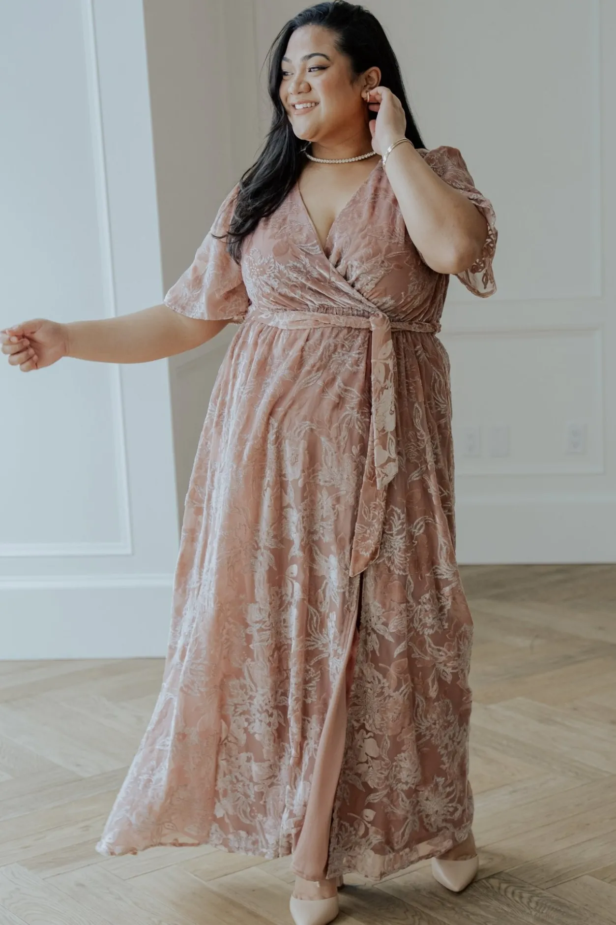 Sale Baltic Born Uma Velvet Maxi Dress | Blush + Silver Blush+Silver